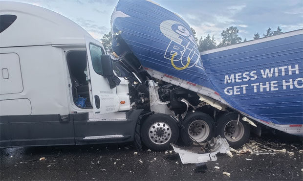 Collision I-5...