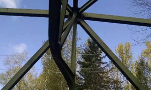 South-end commuters can thank an unknown truck driver for the detours they will have to use next month when the White River Bridge closes. (WSDOT)