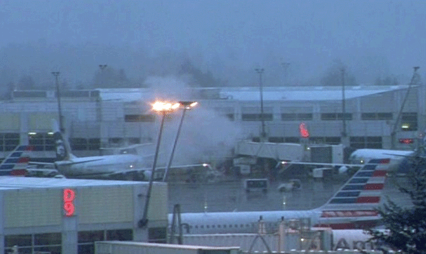 Sea-Tac, SeaTac, ice, airport...