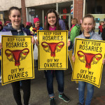Thousands attend the Women's March in Seattle. (Rachel Belle, KIRO Radio)