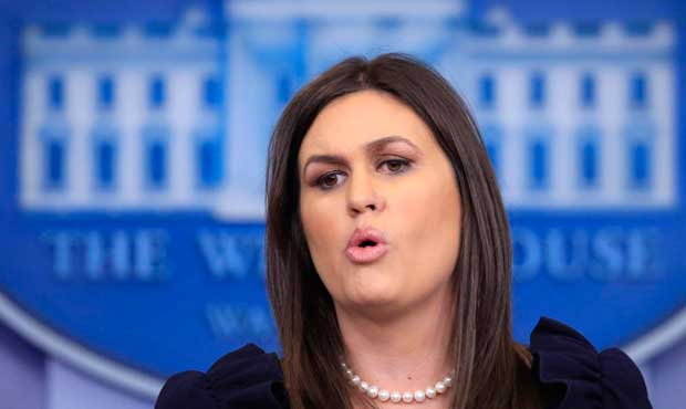 White house, fake news...