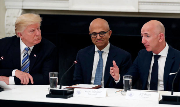 Jeff Bezos, Donald Trump...
