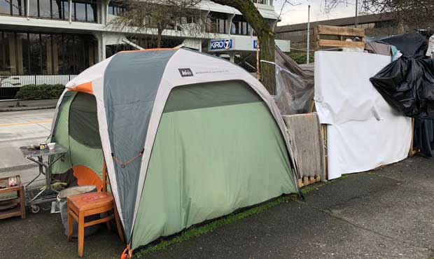tent mansion...