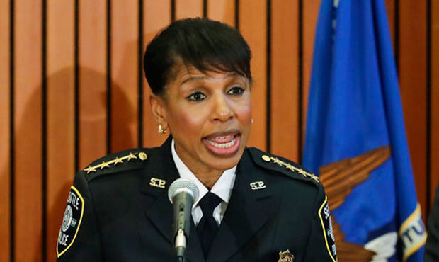 Carmen Best, Iran...