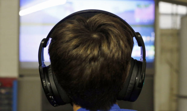 esports uw...