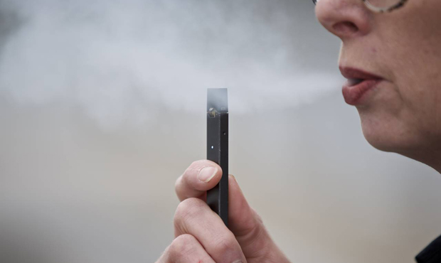 e-cigarettes vape pen...