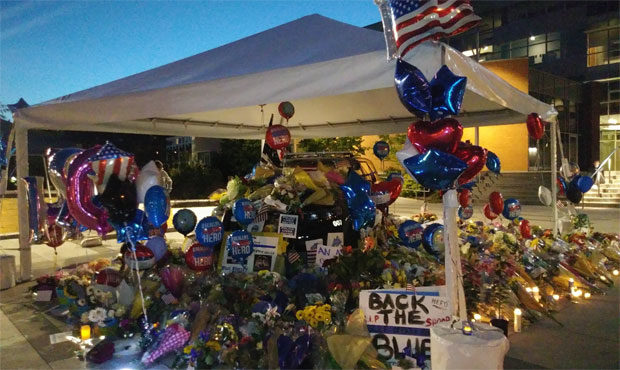 Bothell officer memorial Jonathan Jon Shoop...