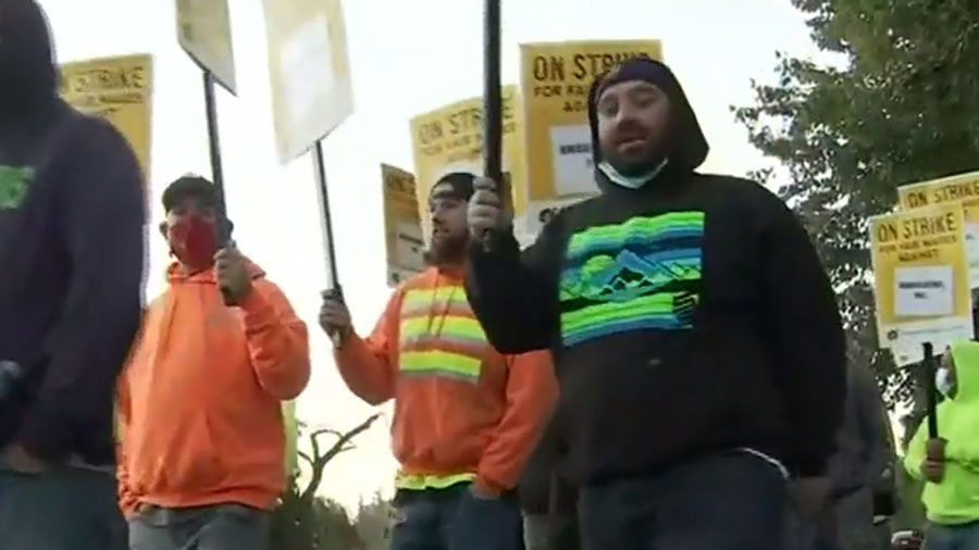 Northwest carpenters strike...