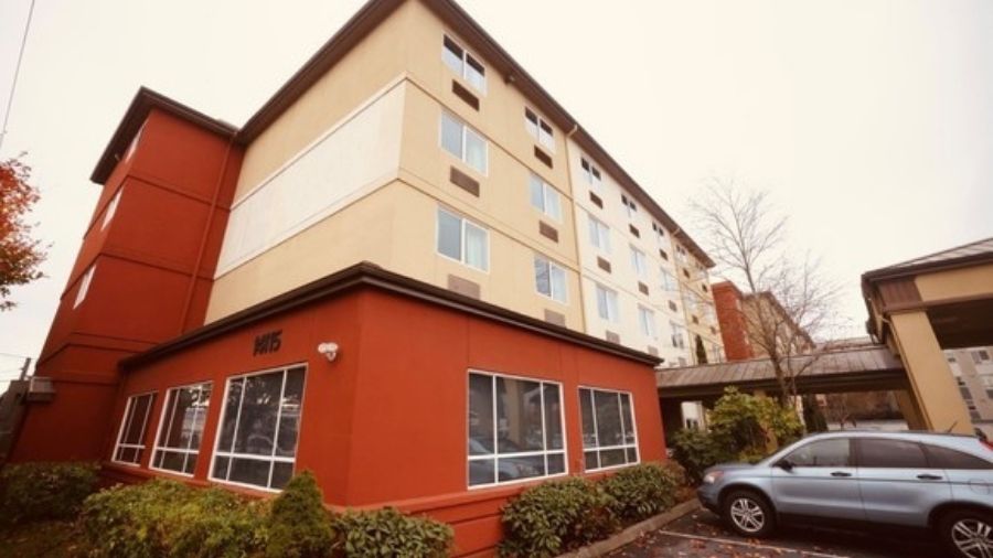 hotel...