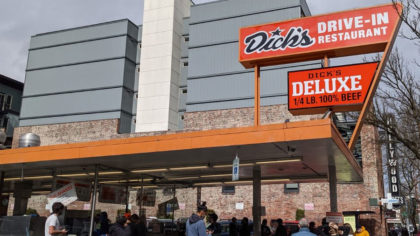 Dick's Drive-In facing class-action lawsuit over alleged break violations