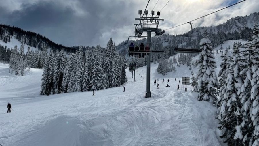 stevens pass, ski...