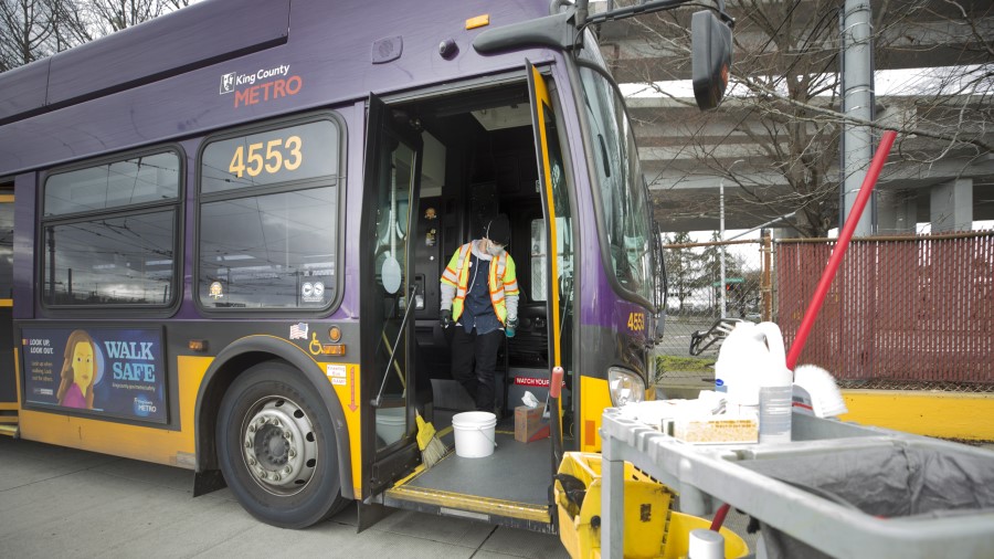 metro bus...