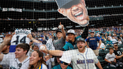 Fall fun now in full swing: Seattle's weekend lineup is packed