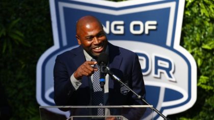 Seahawks' Ring of Honor a small piece of what makes Shaun Alexander special