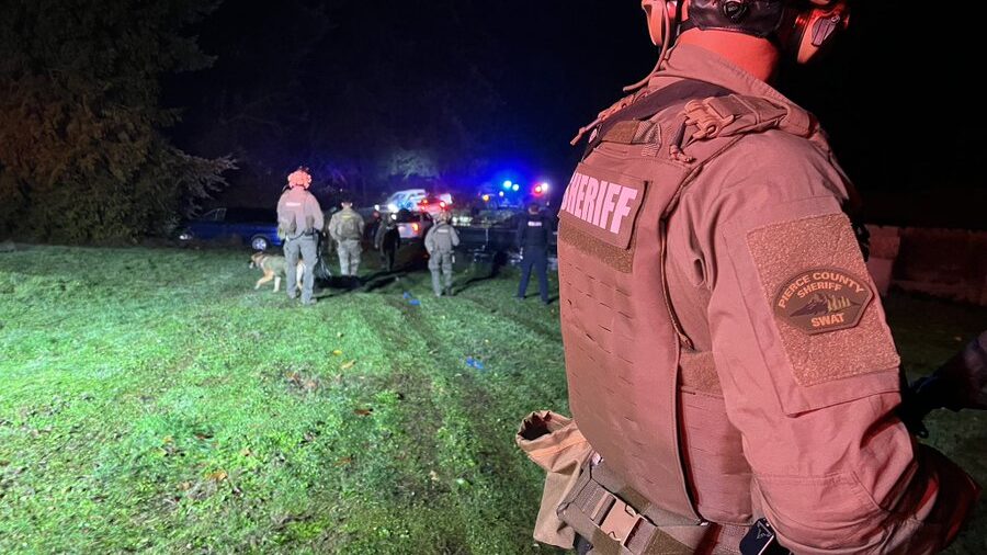 Suspect hospitalized after shootout with Pierce County Sheriff's deputies