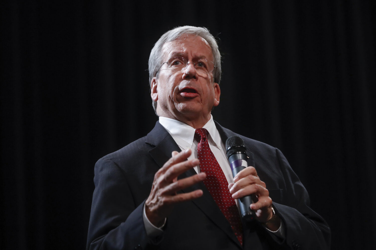 FILE - William O'Neill, former Ohio Supreme Court Justice, speaks during the Ohio Democratic Party'...