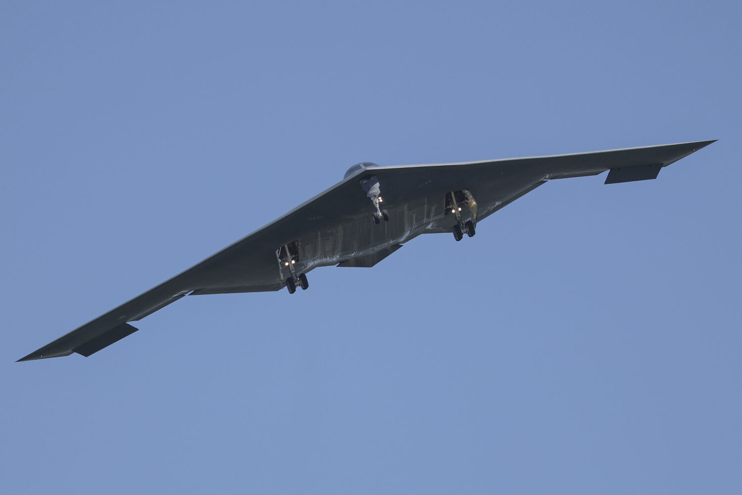 A B-2 bomber arrives at Whiteman Air Force Base Mo., Sunday, June 22, 2025. (AP Photo/David Smith)C...