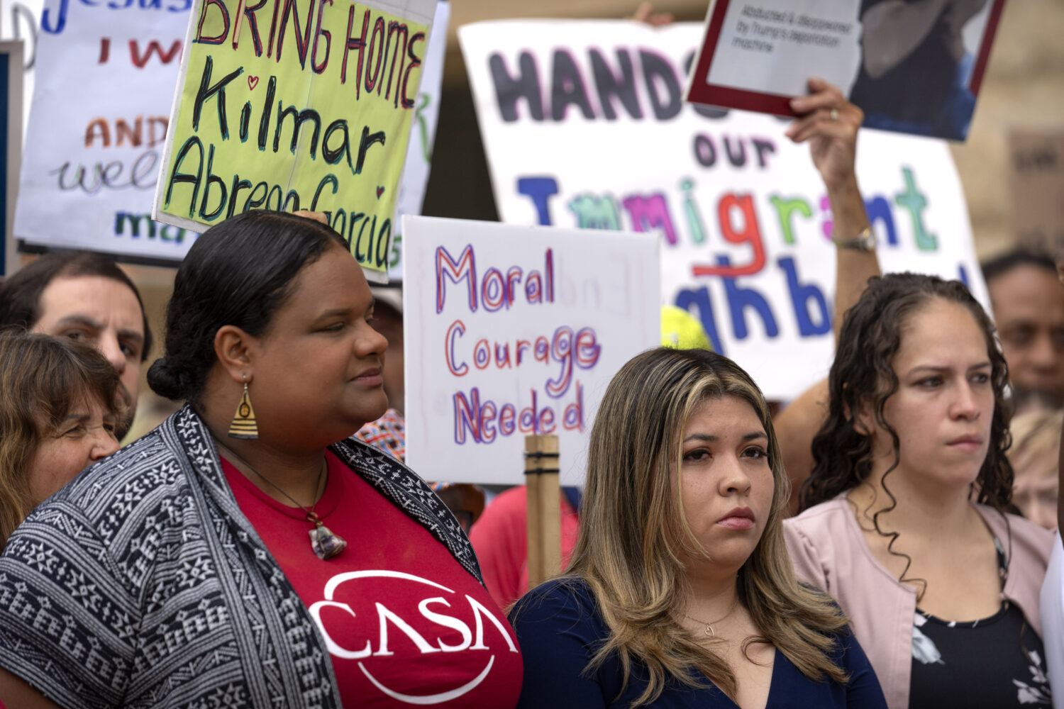 Jennifer Vasquez Sura, center, the wife of Kilmar Abrego Garcia, joins supporters of Abrego Garcia ...