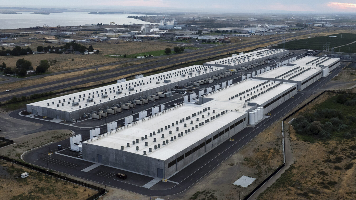 FILE - Amazon Web Services data center is visible on Aug. 22, 2024, in Boardman, Ore. (AP Photo/Jen...