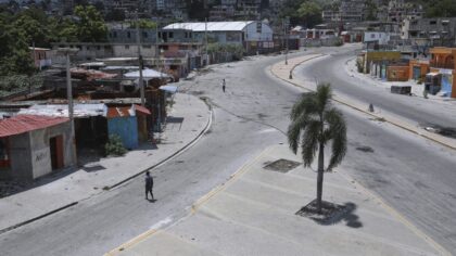 FAA extends ban on US commercial flights to Haiti's capital because of risk from gangs