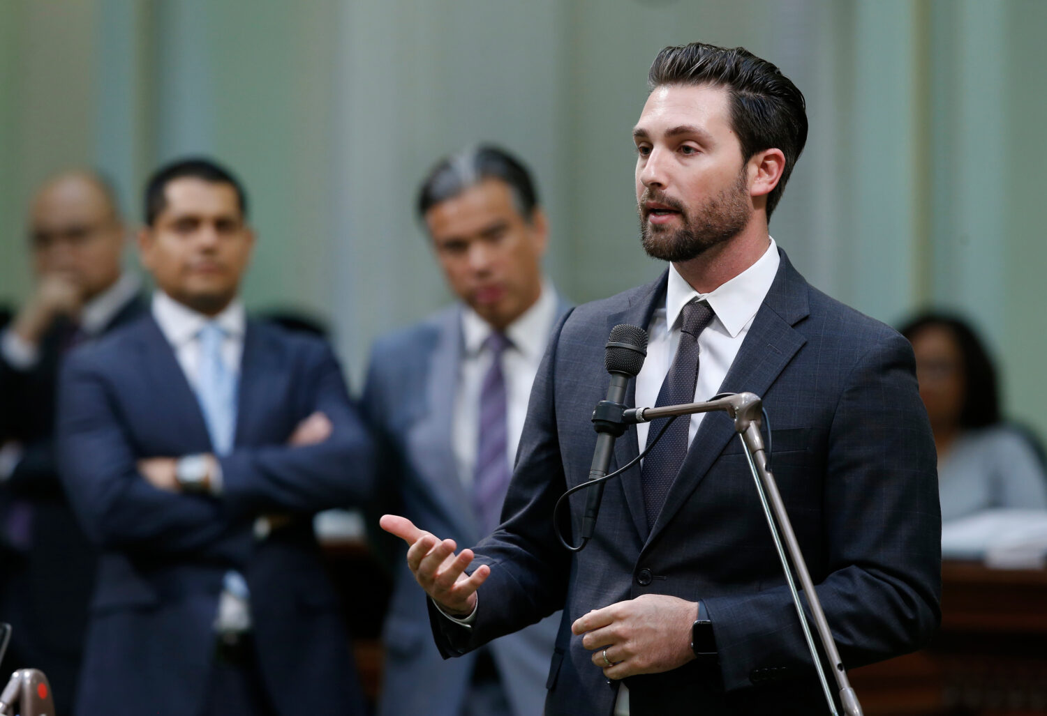 FILE - Assemblyman Ian Calderon, D-Whittier, urges lawmakers to approve a measure to give new wage ...