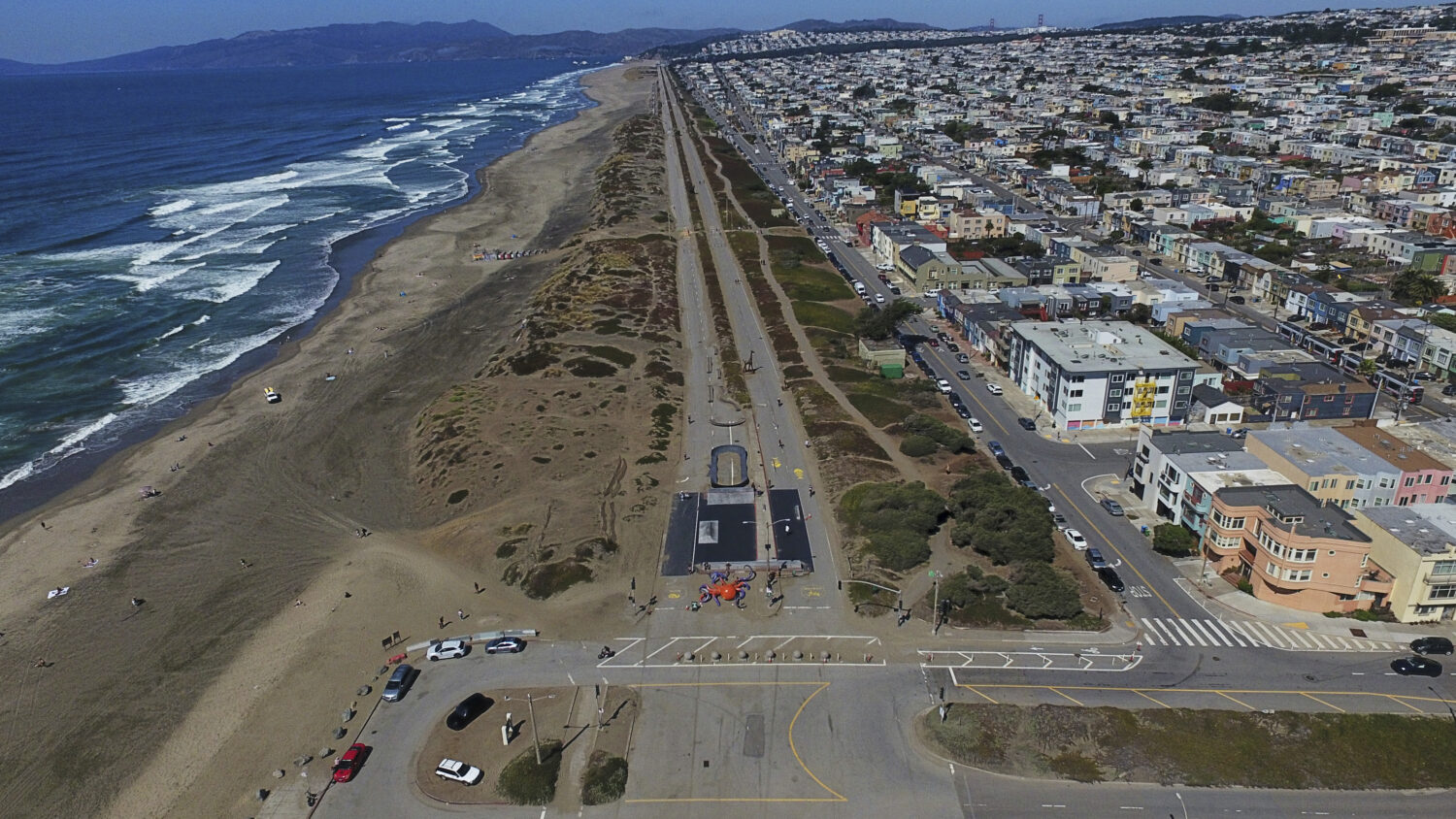 Sunset Dunes Park is photographed Monday, Sept. 15, 2025, in San Francisco. (AP Photo/Godofredo A. ...