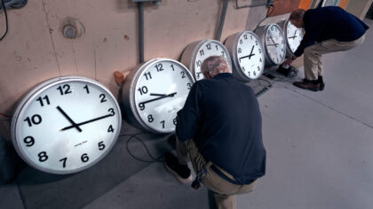 Here's what happens to your body when clocks 'fall back' an hour