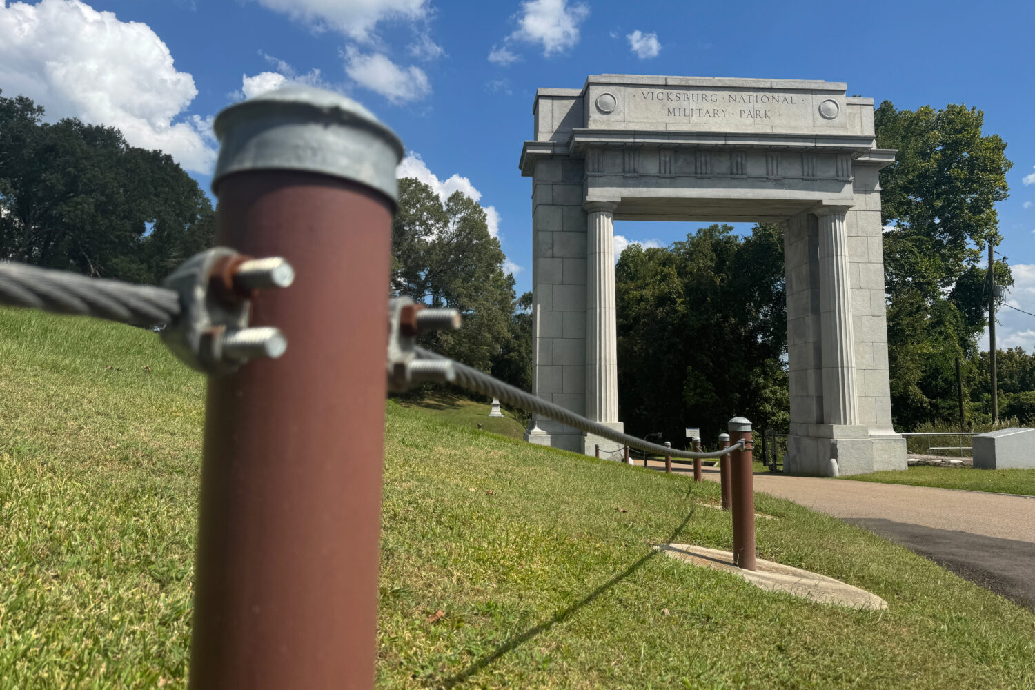 The gateway to the Vicksburg National Military Park tour road sits closed Wednesday, Oct. 1, 2025, ...
