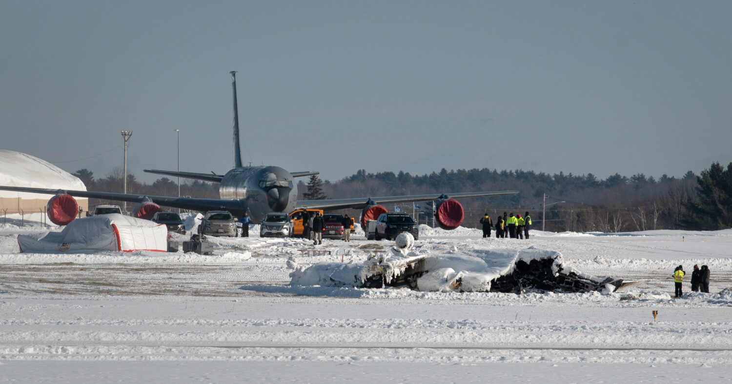 Investigators from the Federal Aviation Administration and National Transportation Safety Board inv...