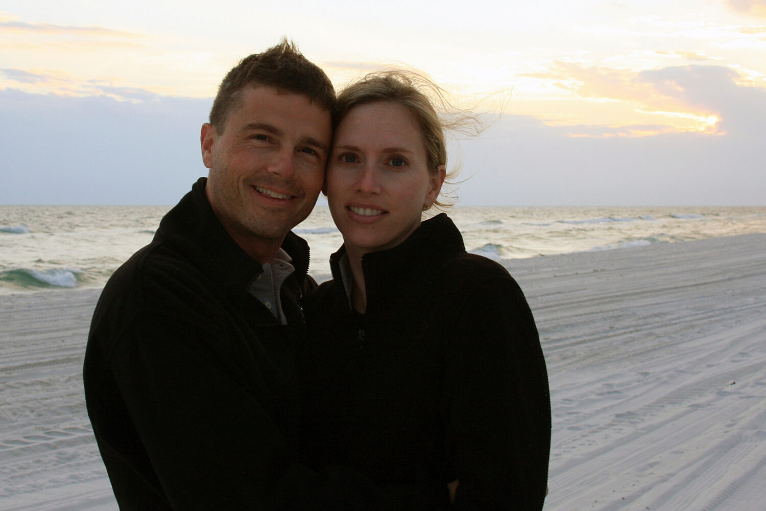 This photo provided by Wiseman Family shows NASA astronaut Reid Wiseman with his wife Carroll Taylo...