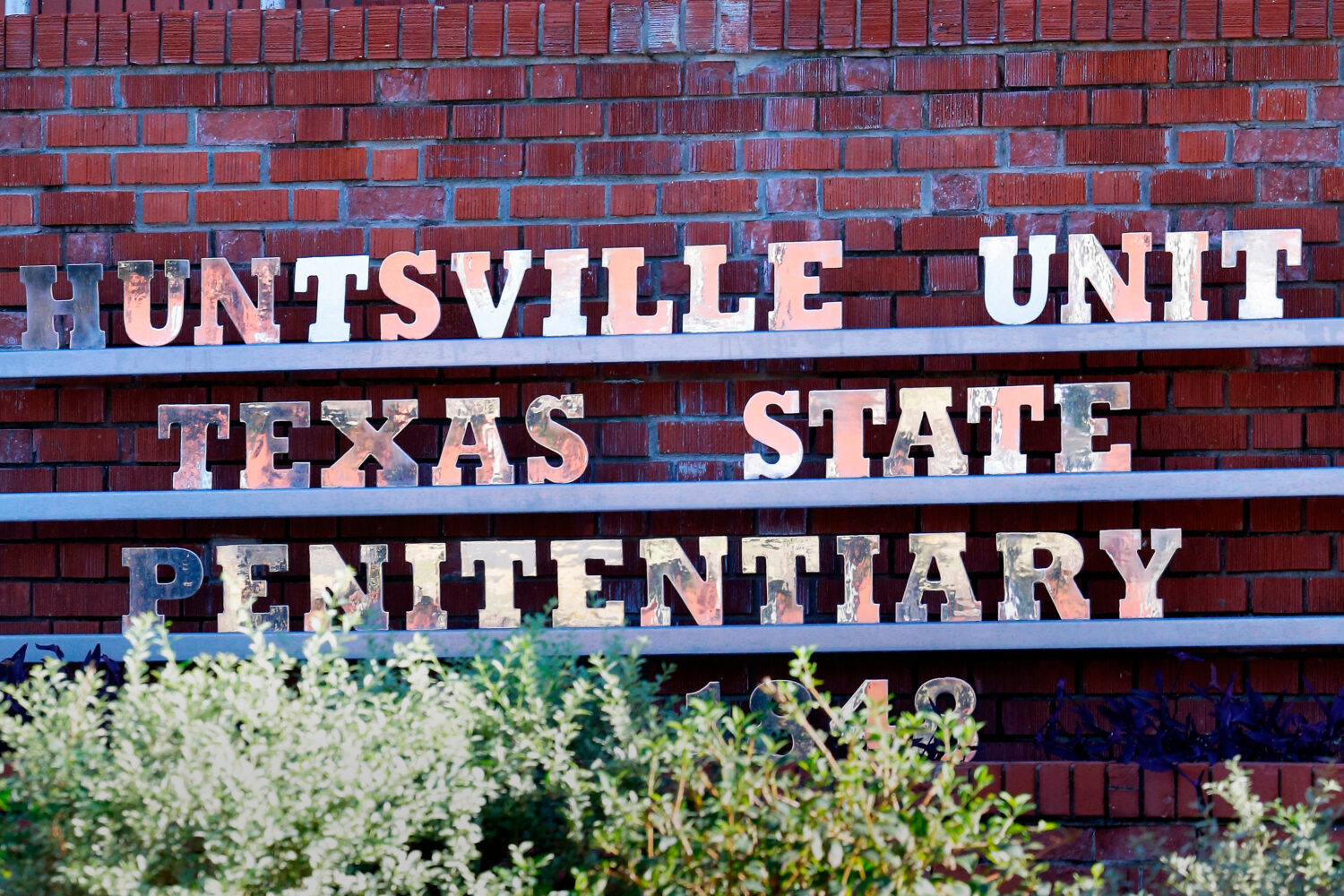 FILE - The main entrance of the building housing the execution chamber at the Huntsville Unit of th...
