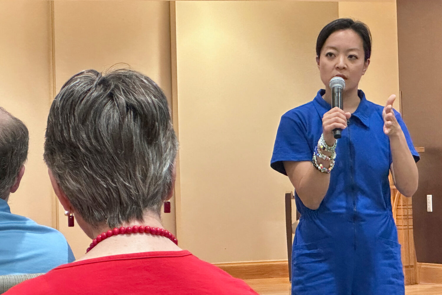 Francesca Hong, a Democratic socialist candidate for Wisconsin governor, speaks to voters at a reti...